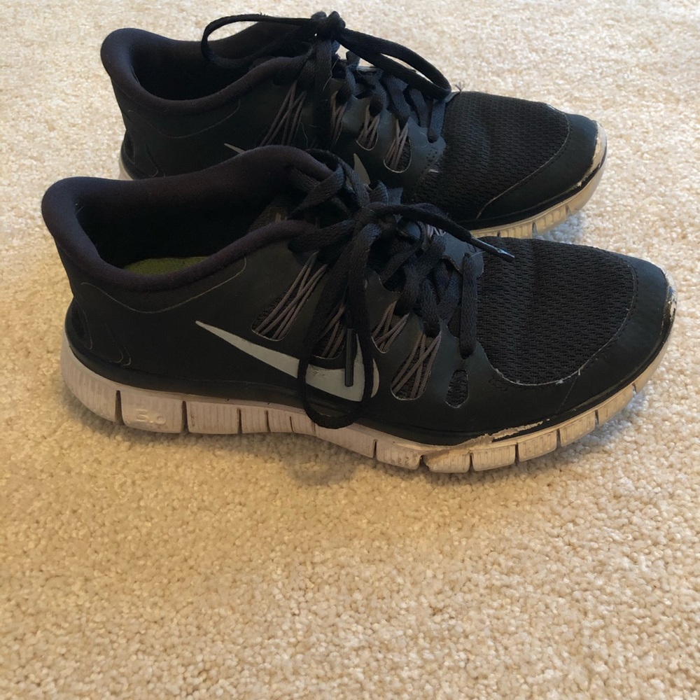 Nike free runs